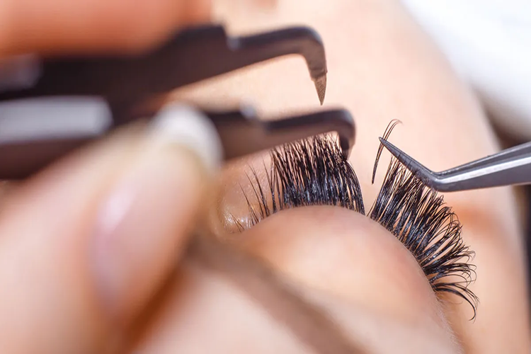 Beylikdüzü İpek Kirpik