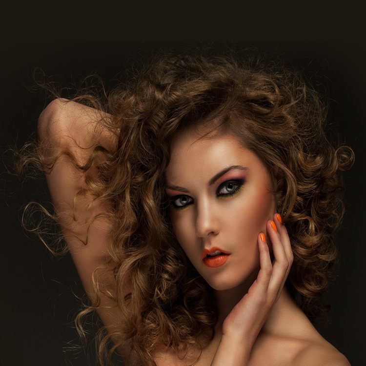 Gaziemir Bayan Kuaför Salonu