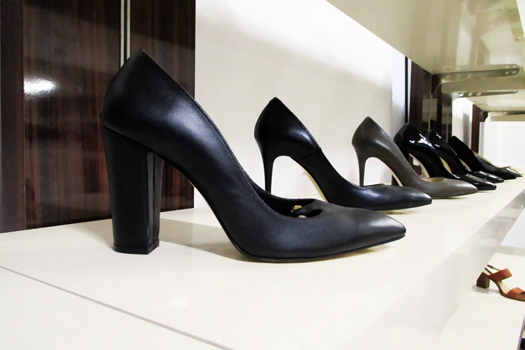 Antalya Kadın Ayakkabı Satışı