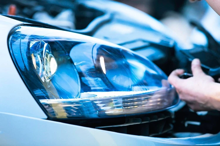 Gebze Oto Far Tamiri