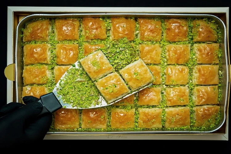 Mardin Toptan Fıstıklı Baklava Kısa Kılavuz