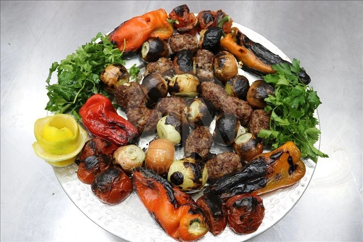 Şanlıurfa Soğan Kebabı Siparişi Seçerken Nelere Dikkat Edilmeli?